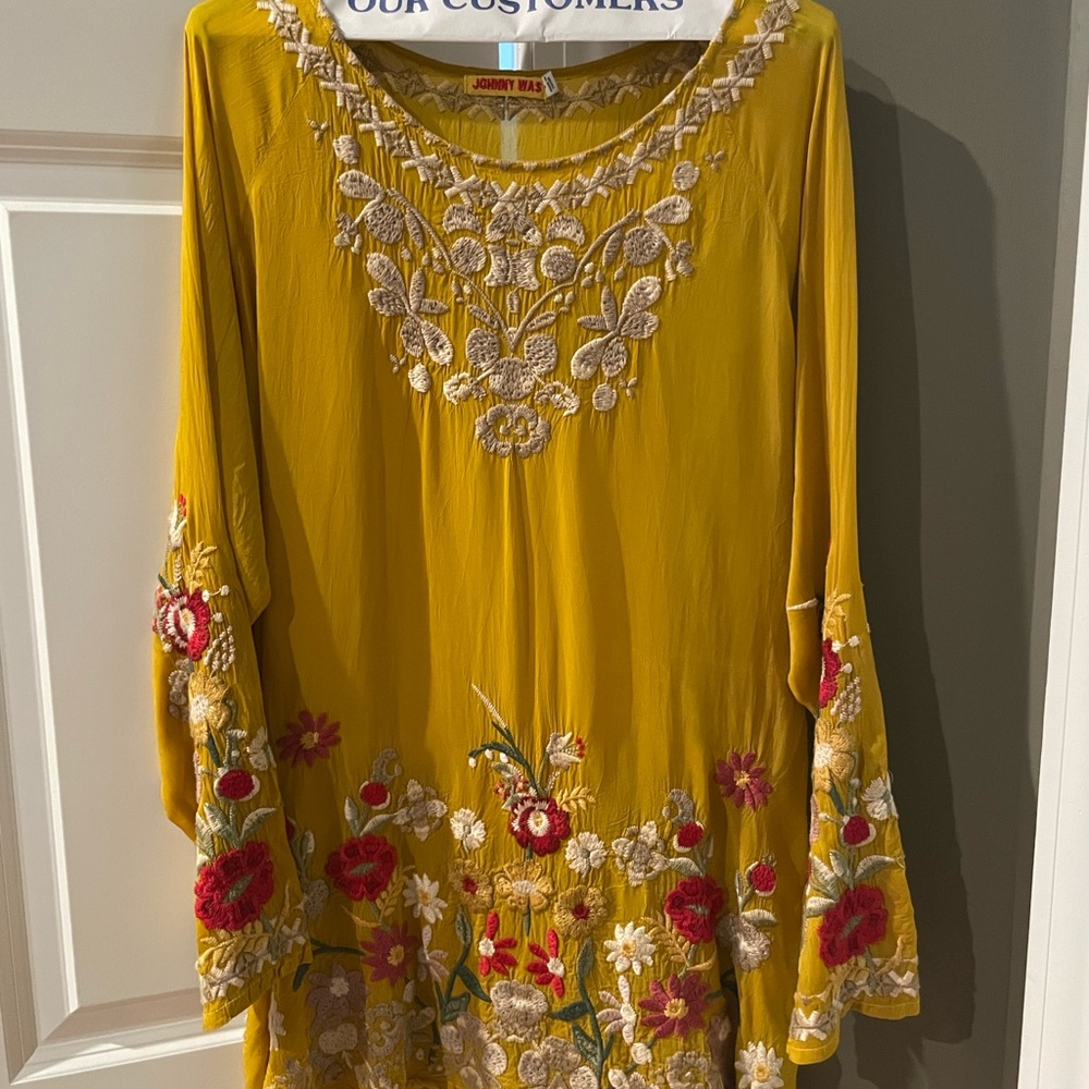 Johnny Was Yellow Embroidered Women's Top